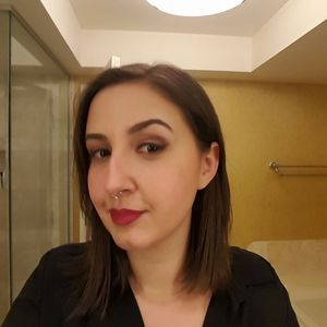 Meet your Posher, Lauren